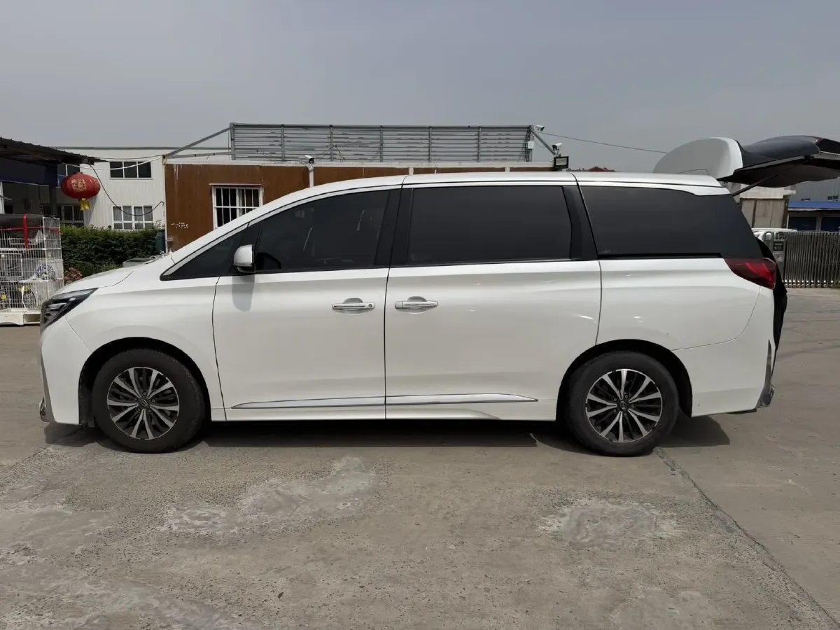 2023 GAC Trumpchi M8 2.0T 252HP L4 8AT,autocango,china used car exporter,china ev exporter,chinese used car exporter,chinese used ev exporter