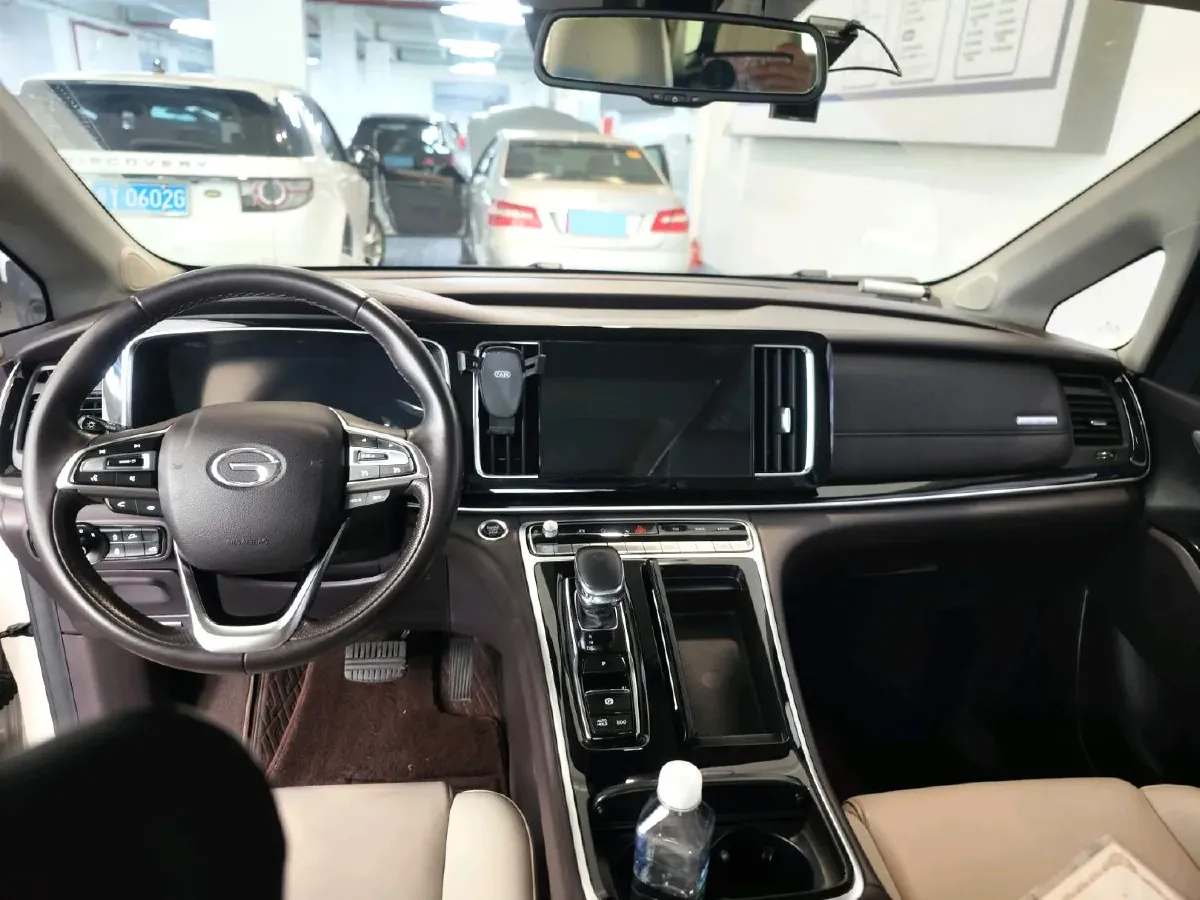 2021 GAC Trumpchi M8 2.0T 252HP L4 8AT,autocango,china used car exporter,china ev exporter,chinese used car exporter,chinese used ev exporter