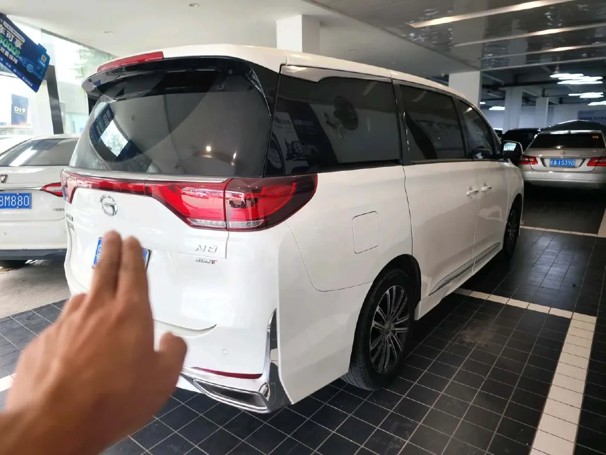 2021 GAC Trumpchi M8 2.0T 252HP L4 8AT,autocango,china used car exporter,china ev exporter,chinese used car exporter,chinese used ev exporter