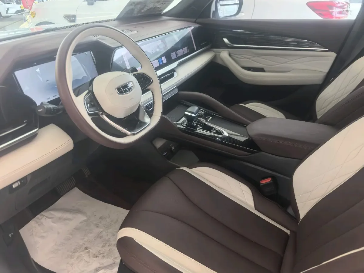 2024 Geely Monjaro 2.0T 238HP L4 8AT,autocango,china used car exporter,china ev exporter,chinese used car exporter,chinese used ev exporter