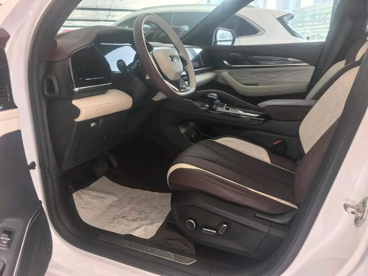 2024 Geely Monjaro 2.0T 238HP L4 8AT,autocango,china used car exporter,china ev exporter,chinese used car exporter,chinese used ev exporter