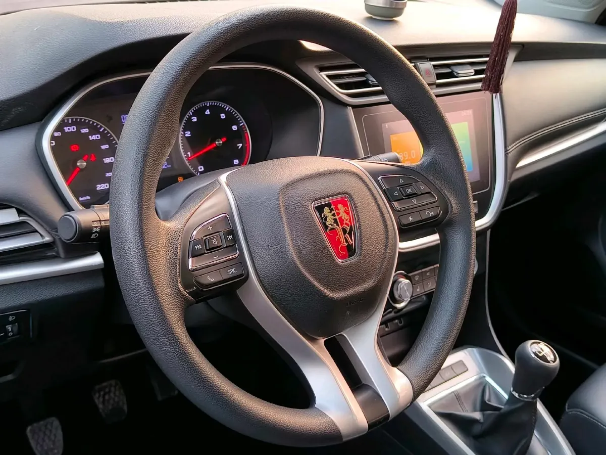 2018 Roewe RX5 1.5T 169HP L4 6MT,autocango,china used car exporter,china ev exporter,chinese used car exporter,chinese used ev exporter