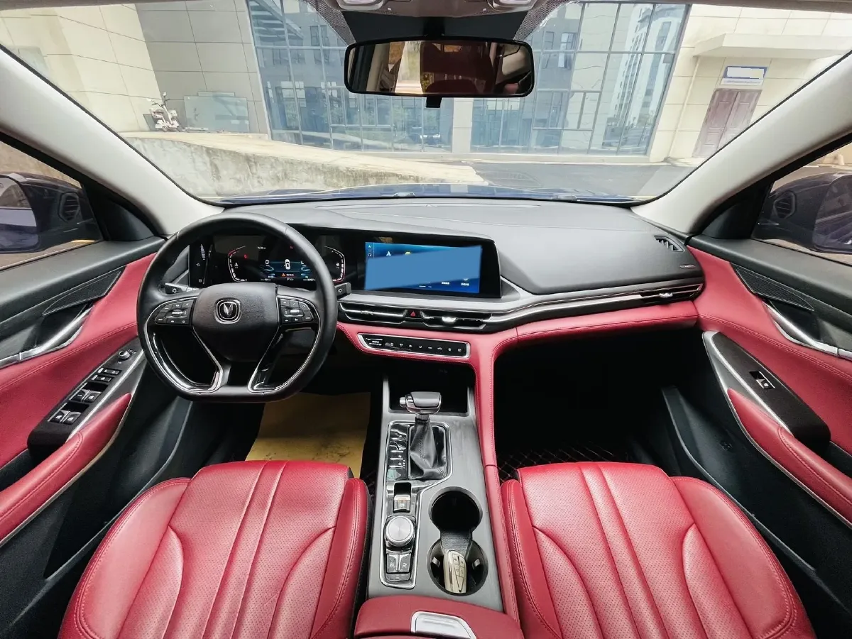 2020 ChangAn CS75 Plus 1.5T 178HP L4 6AT,autocango,china used car exporter,china ev exporter,chinese used car exporter,chinese used ev exporter