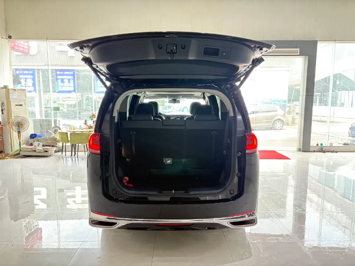 2021 GAC Trumpchi M8 2.0T 252HP L4 8AT,autocango,china used car exporter,china ev exporter,chinese used car exporter,chinese used ev exporter