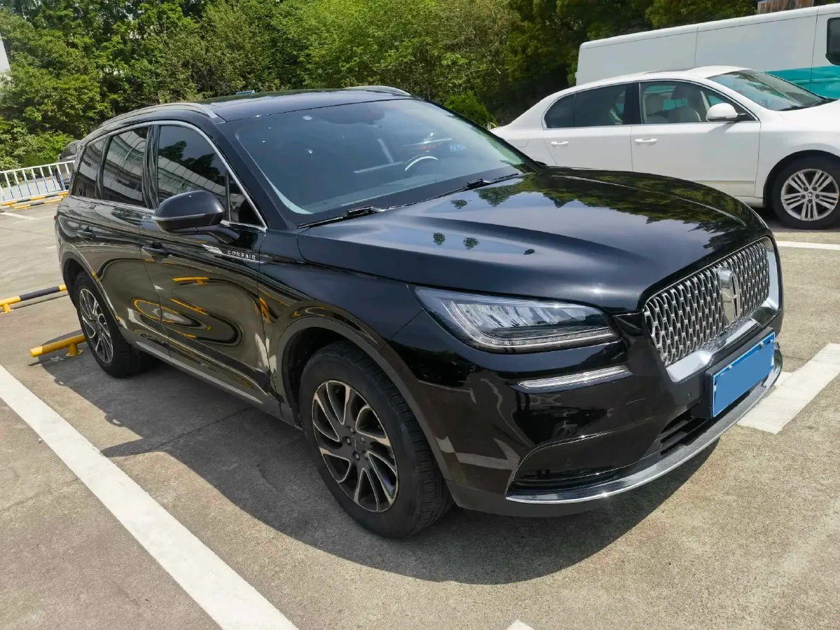 2022 Lincoln Corsair 2.0T 245HP L4 8AT,autocango,china used car exporter,china ev exporter,chinese used car exporter,chinese used ev exporter