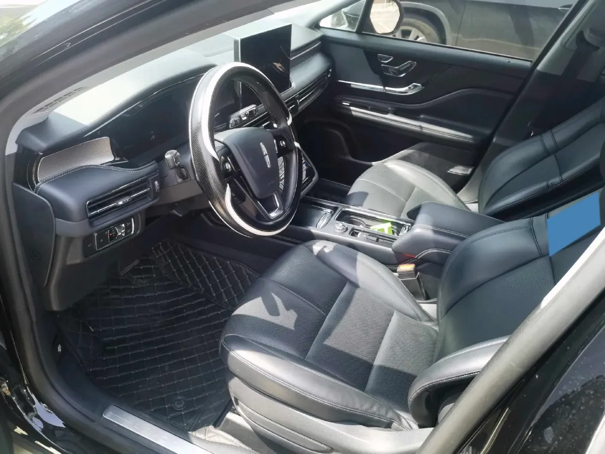 2022 Lincoln Corsair 2.0T 245HP L4 8AT,autocango,china used car exporter,china ev exporter,chinese used car exporter,chinese used ev exporter