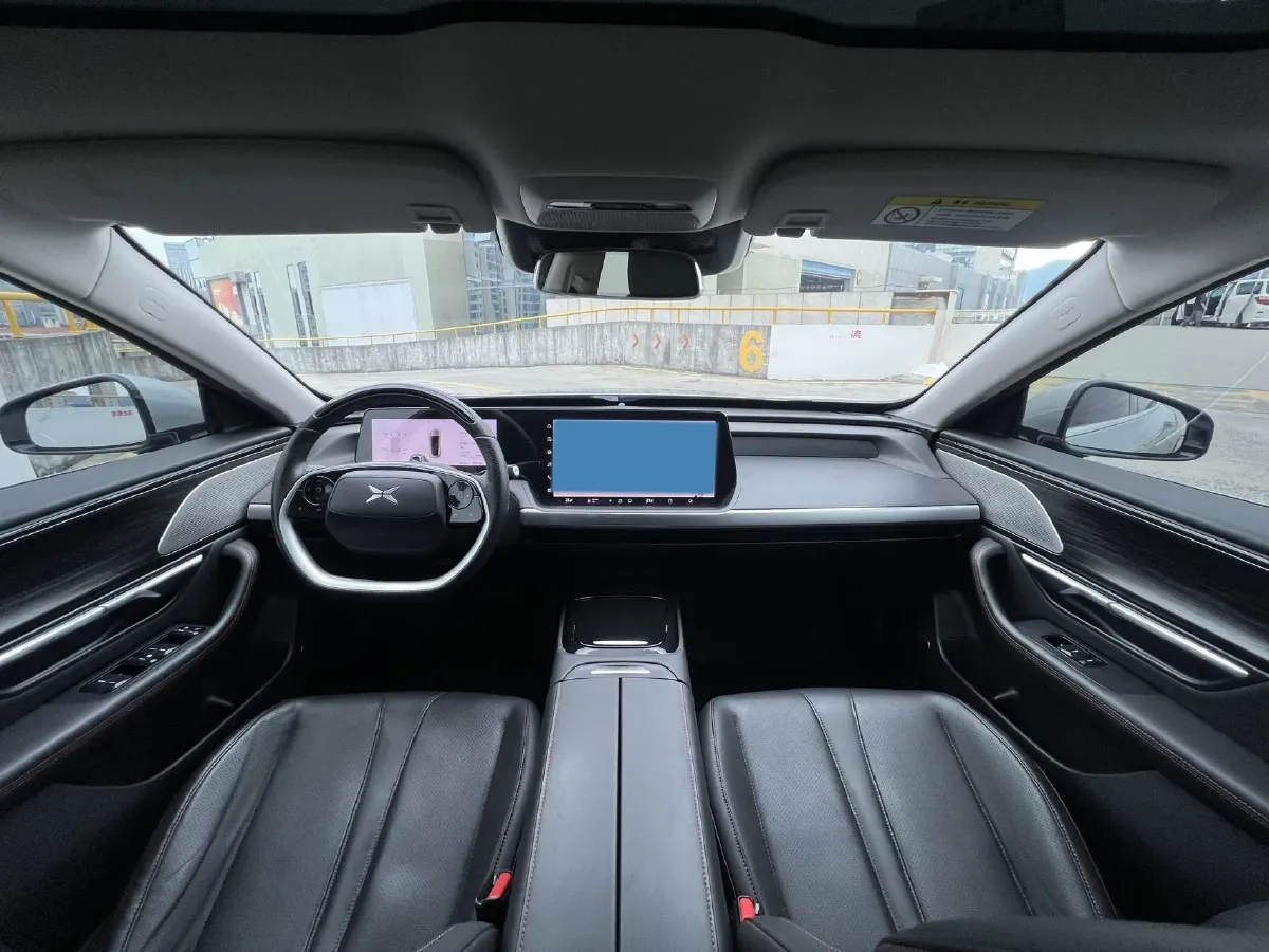 2022 Xpeng P7 BEV 70.8KWH,autocango,china used car exporter,china ev exporter,chinese used car exporter,chinese used ev exporter