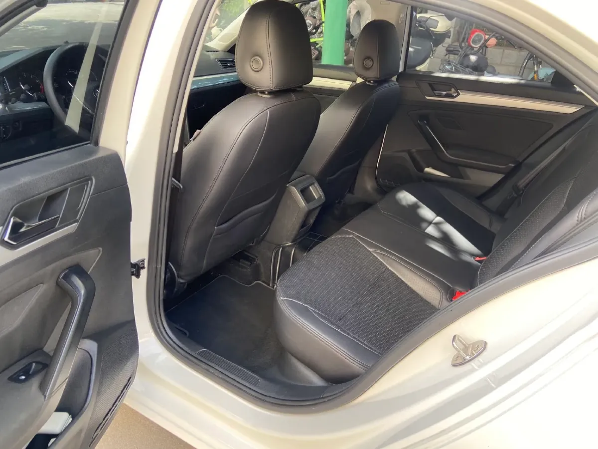 2017 Volkswagen Lamando 1.4T 131HP L4 7DCT,autocango,china used car exporter,china ev exporter,chinese used car exporter,chinese used ev exporter