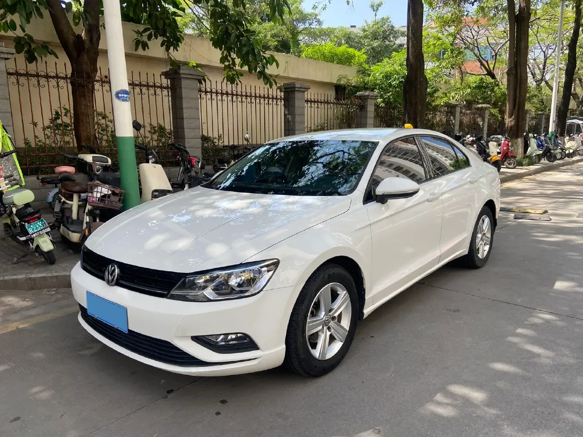 2017 Volkswagen Lamando 1.4T 131HP L4 7DCT,autocango,china used car exporter,china ev exporter,chinese used car exporter,chinese used ev exporter