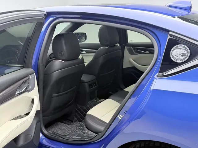 2020 Cadillac CT5 2.0T 241HP L4 10AT,autocango,china used car exporter,china ev exporter,chinese used car exporter,chinese used ev exporter