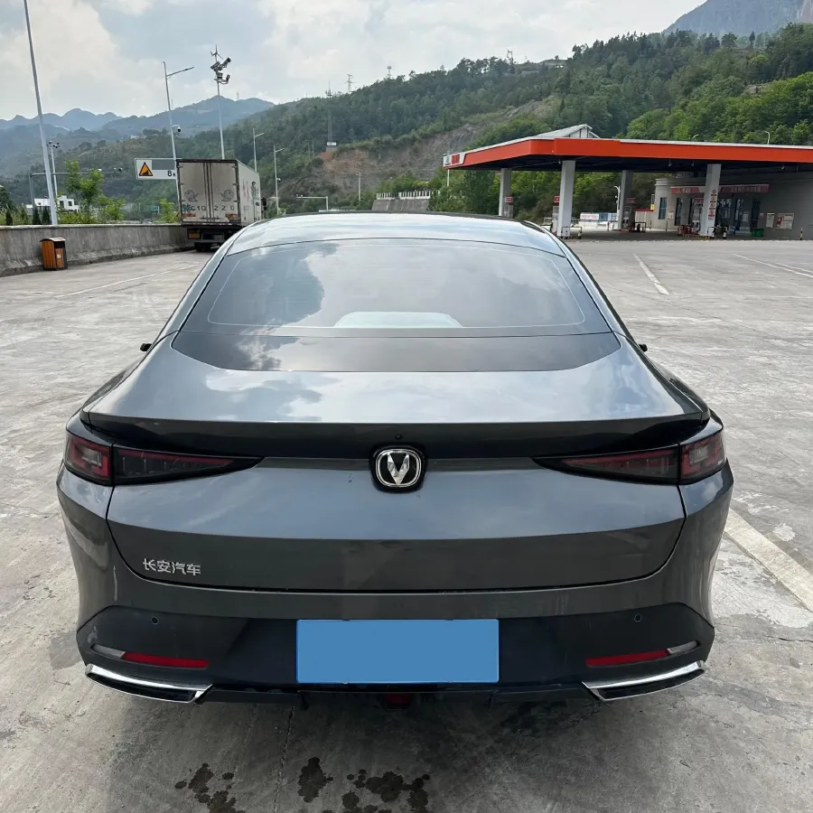 2024 ChangAn Eado 1.5T 170HP L4 7DCT,autocango,china used car exporter,china ev exporter,chinese used car exporter,chinese used ev exporter