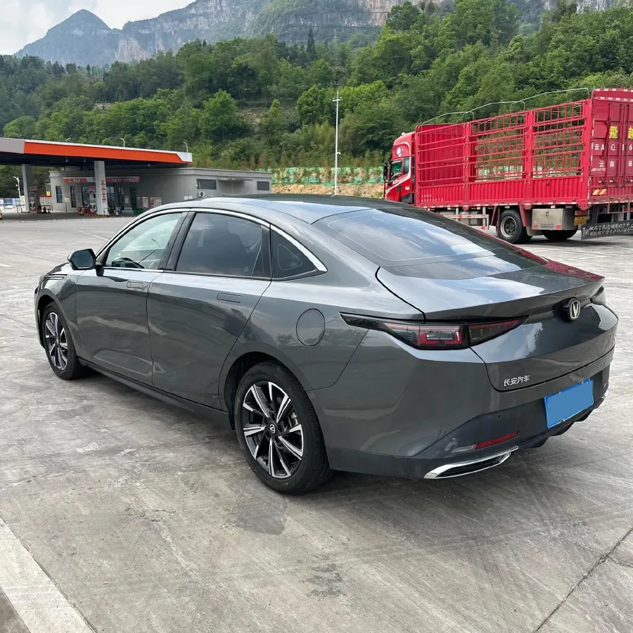 2024 ChangAn Eado 1.5T 170HP L4 7DCT,autocango,china used car exporter,china ev exporter,chinese used car exporter,chinese used ev exporter