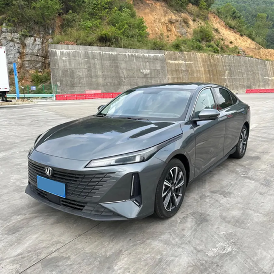 2024 ChangAn Eado 1.5T 170HP L4 7DCT,autocango,china used car exporter,china ev exporter,chinese used car exporter,chinese used ev exporter