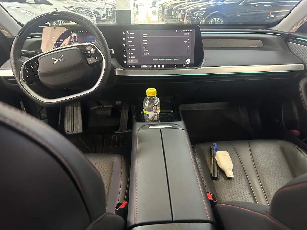 2023 Xpeng P7 BEV 70.8KWH,autocango,china used car exporter,china ev exporter,chinese used car exporter,chinese used ev exporter