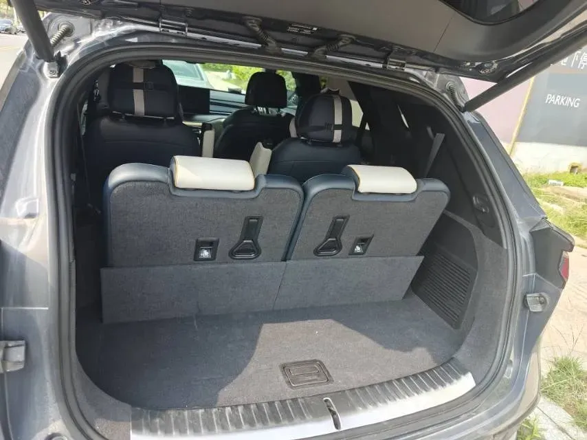 2022 Roewe iMAX8 BEV 90KWH,autocango,china used car exporter,china ev exporter,chinese used car exporter,chinese used ev exporter