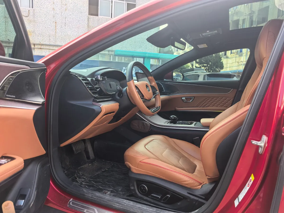 2022 Volkswagen Tiguan L 2.0T 186HP L4 7DCT,autocango,china used car exporter,china ev exporter,chinese used car exporter,chinese used ev exporter