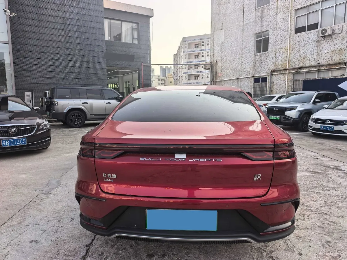 2022 Volkswagen Tiguan L 2.0T 186HP L4 7DCT,autocango,china used car exporter,china ev exporter,chinese used car exporter,chinese used ev exporter