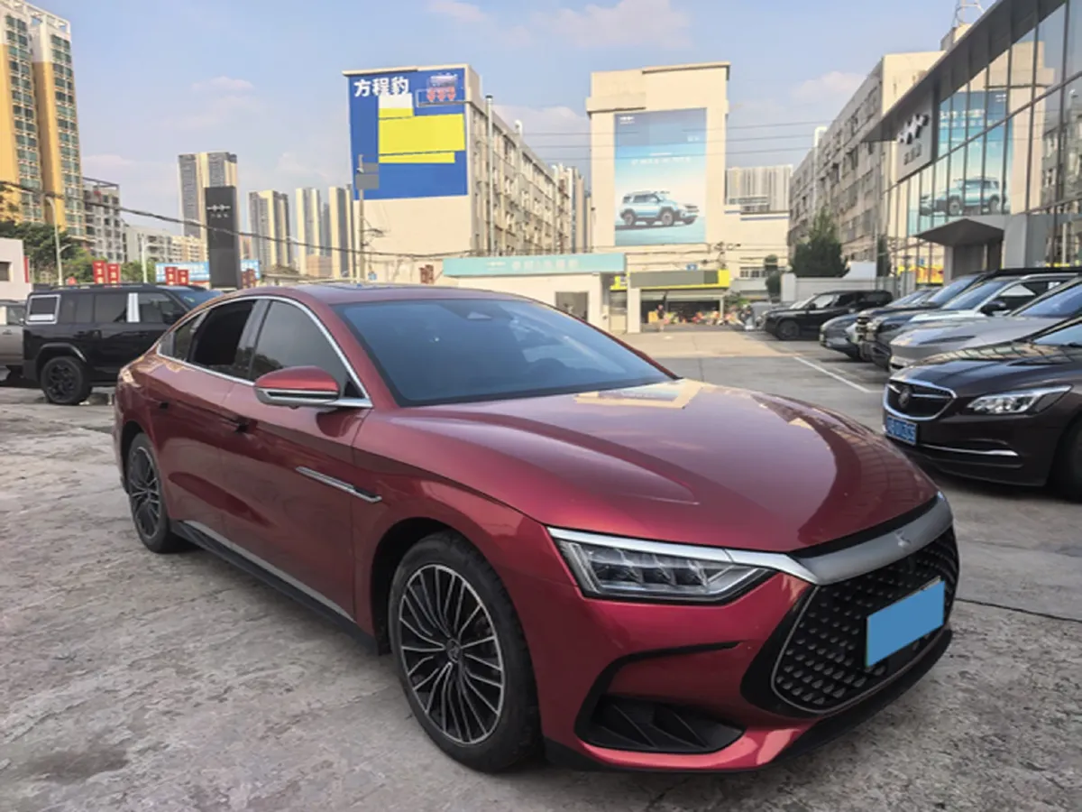 2022 Volkswagen Tiguan L 2.0T 186HP L4 7DCT,autocango,china used car exporter,china ev exporter,chinese used car exporter,chinese used ev exporter