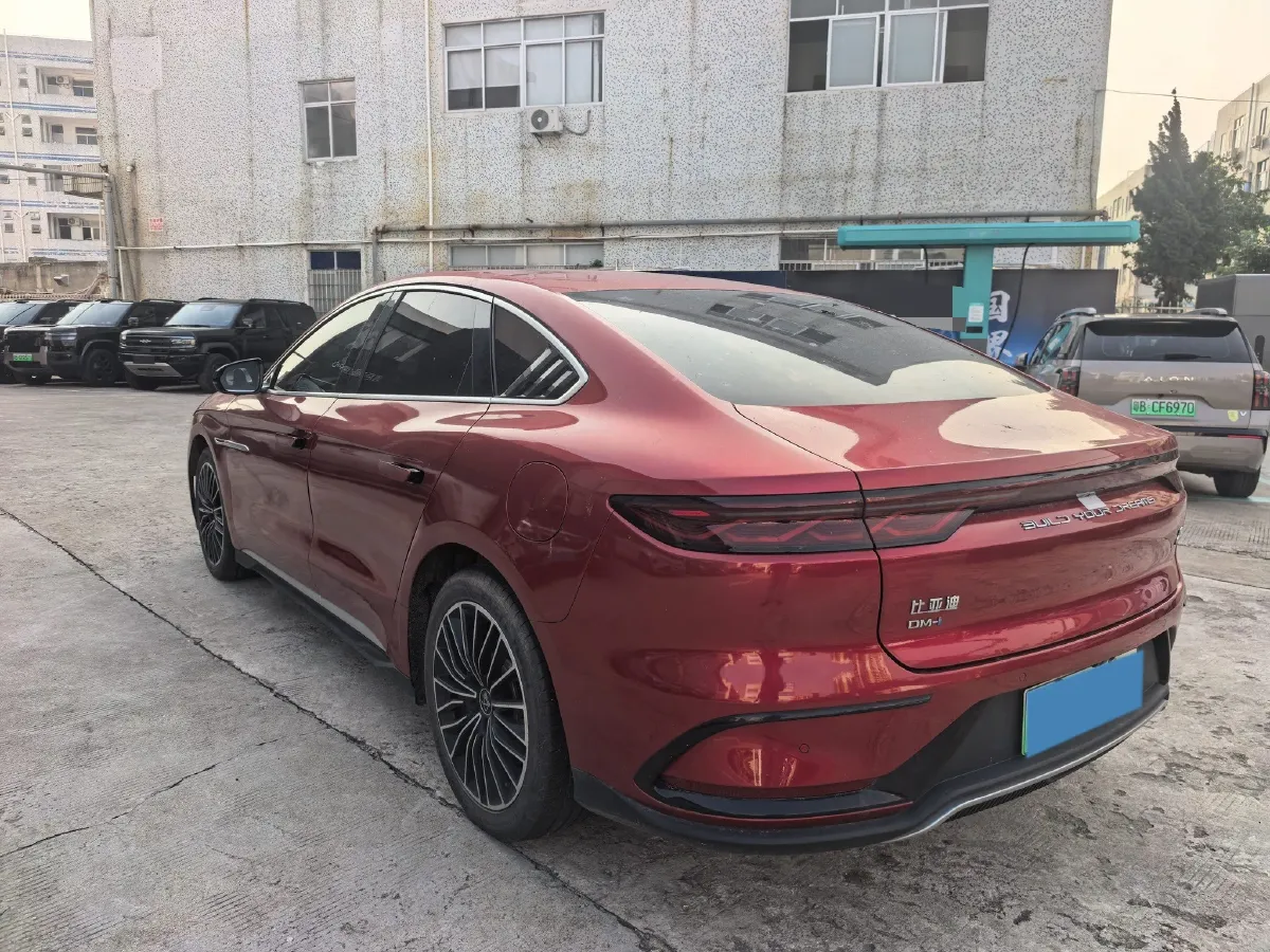 2022 Volkswagen Tiguan L 2.0T 186HP L4 7DCT,autocango,china used car exporter,china ev exporter,chinese used car exporter,chinese used ev exporter