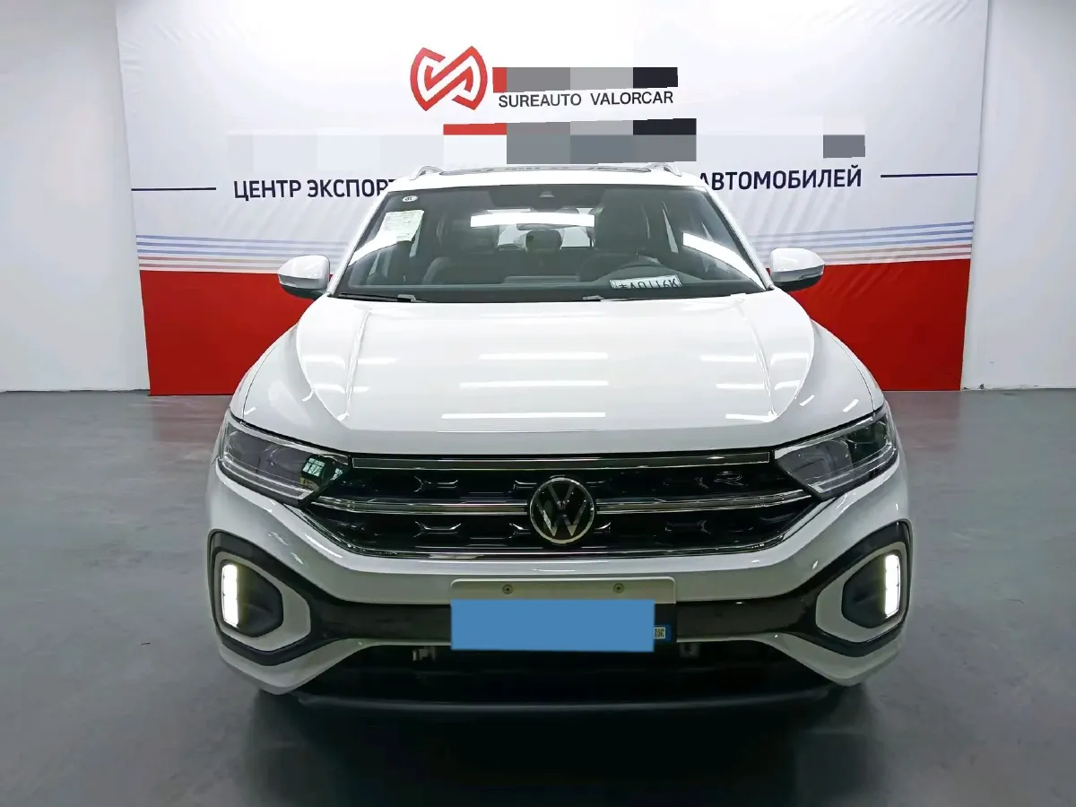 2025 Volkswagen T-Roc 1.5T 160HP L4 7DCT,autocango,china used car exporter,china ev exporter,chinese used car exporter,chinese used ev exporter