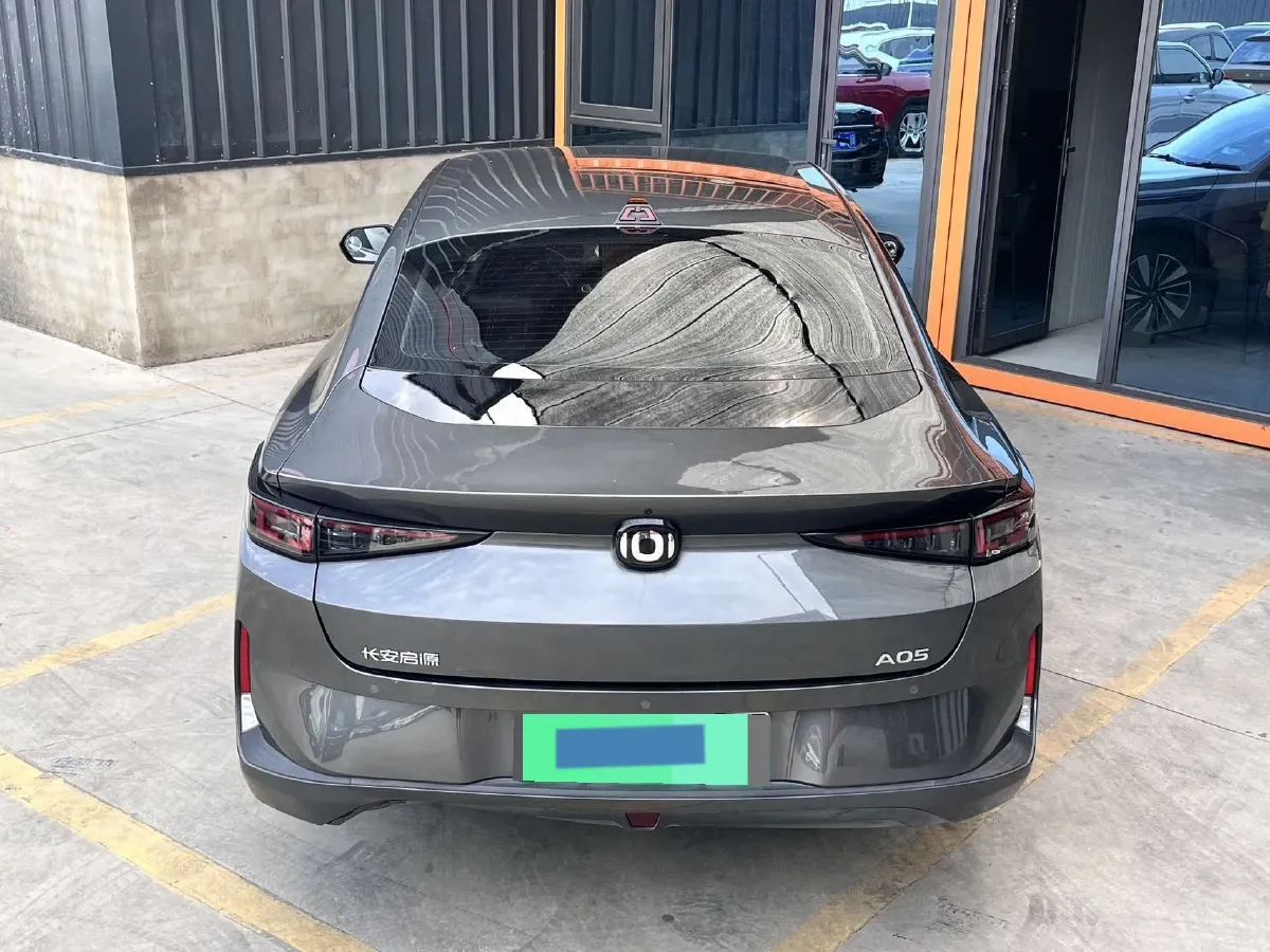2024 ChangAn QiYuan A05 1.5L 110HP L4 E-CVT PHEV 18.99KWH,autocango,china used car exporter,china ev exporter,chinese used car exporter,chinese used ev exporter