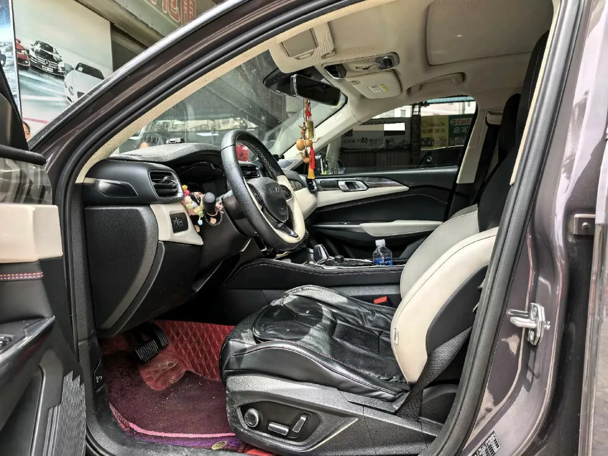 2022 LYNK&CO 02 2.0T 190HP L4 7DCT,autocango,china used car exporter,china ev exporter,chinese used car exporter,chinese used ev exporter