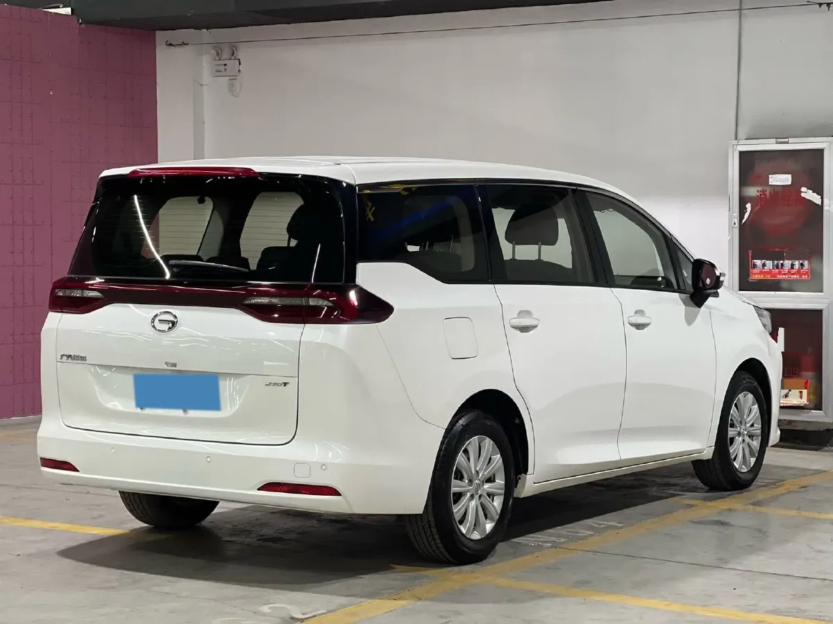 2021 GAC Trumpchi M6 1.5T 169HP L4 7DCT,autocango,china used car exporter,china ev exporter,chinese used car exporter,chinese used ev exporter