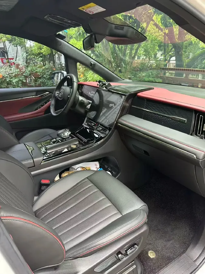 2023 GAC Trumpchi M8 2.0T 252HP L4 8AT,autocango,china used car exporter,china ev exporter,chinese used car exporter,chinese used ev exporter