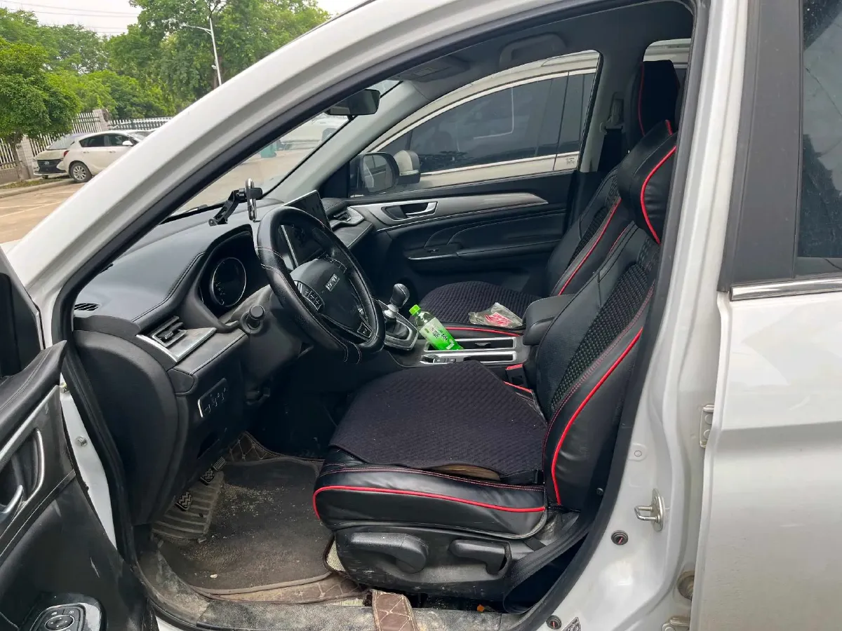 2023 Haval M6 1.5T 150HP L4 6MT,autocango,china used car exporter,china ev exporter,chinese used car exporter,chinese used ev exporter