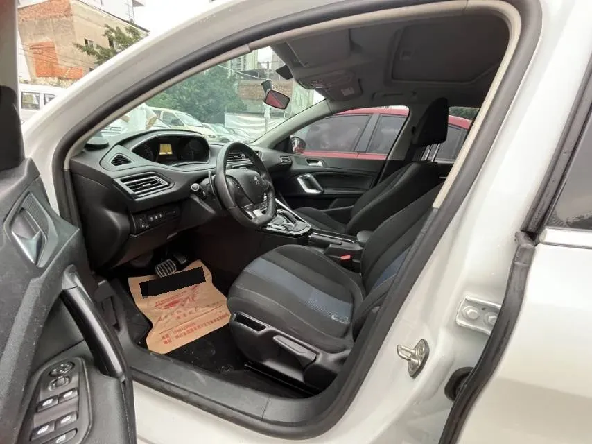 2019 Peugeot 308 1.2T 136HP L3 6AT,autocango,china used car exporter,china ev exporter,chinese used car exporter,chinese used ev exporter