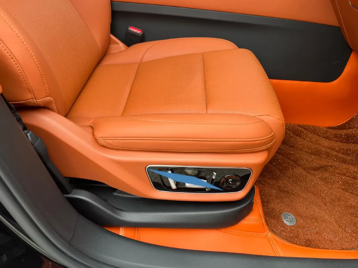 2023 Li L7 Range Extended 154HP REEV 40.9KWH,autocango,china used car exporter,china ev exporter,chinese used car exporter,chinese used ev exporter