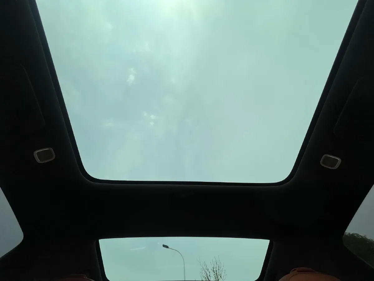 2023 Li L7 Range Extended 154HP REEV 40.9KWH,autocango,china used car exporter,china ev exporter,chinese used car exporter,chinese used ev exporter