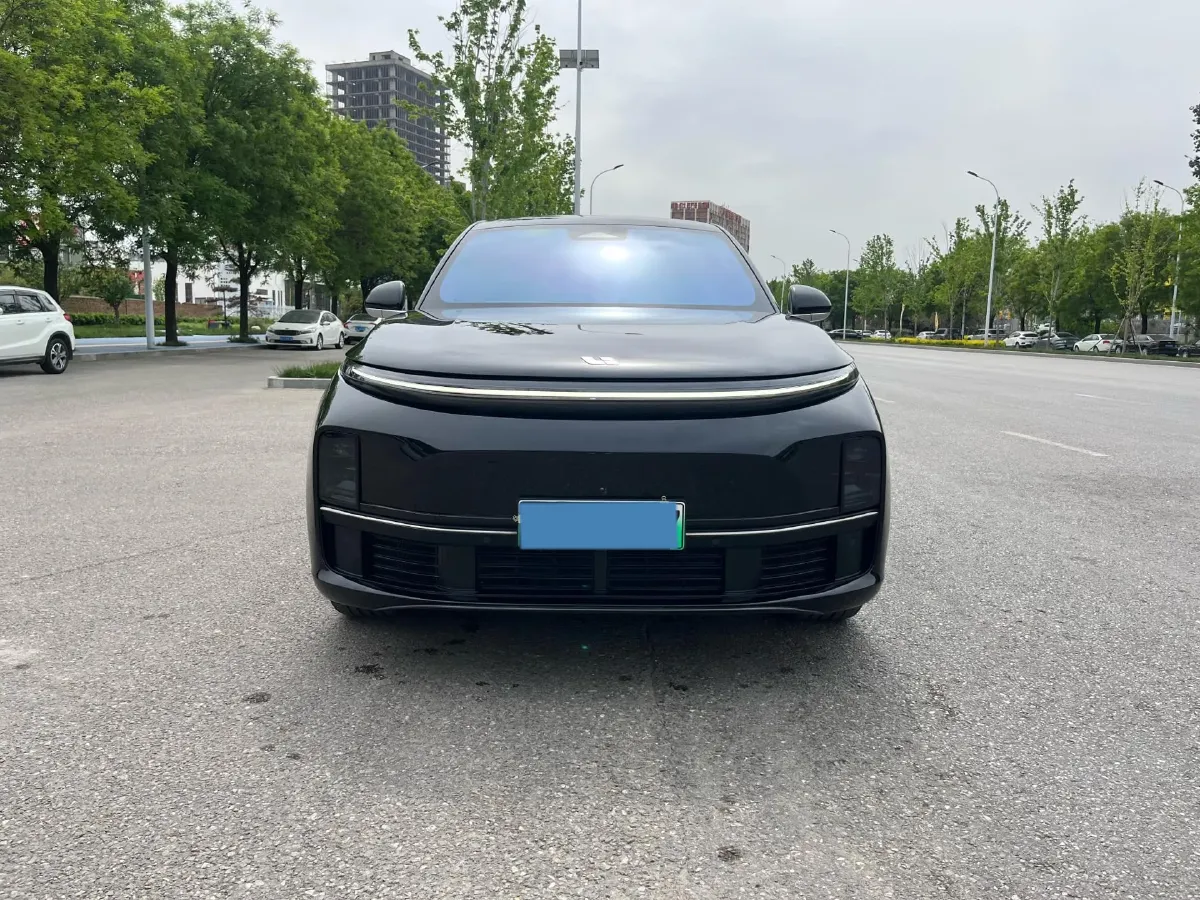 2023 Li L7 Range Extended 154HP REEV 40.9KWH,autocango,china used car exporter,china ev exporter,chinese used car exporter,chinese used ev exporter