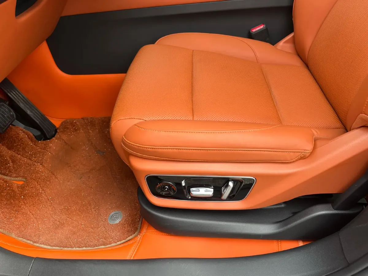 2023 Li L7 Range Extended 154HP REEV 40.9KWH,autocango,china used car exporter,china ev exporter,chinese used car exporter,chinese used ev exporter