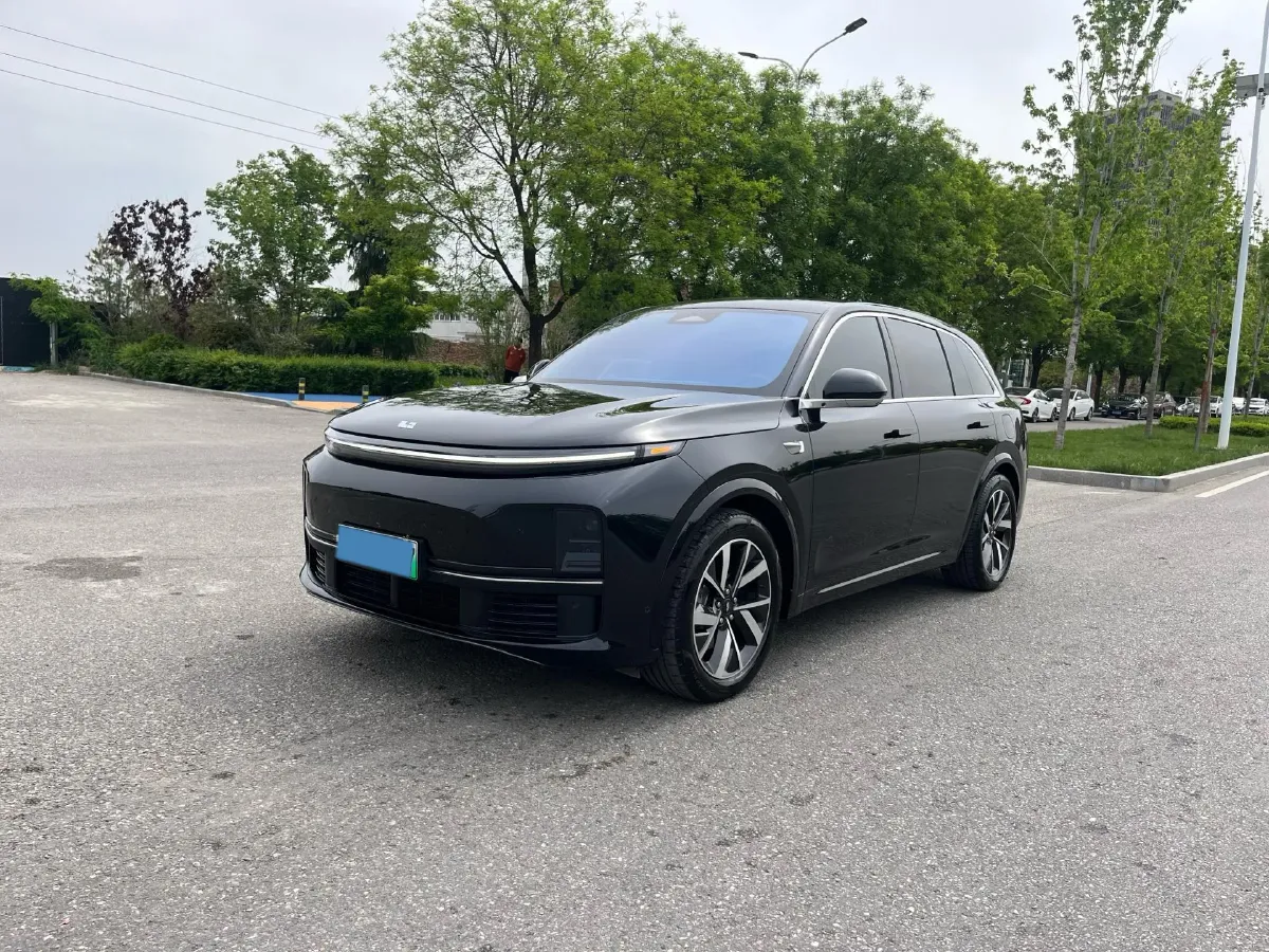 2023 Li L7 Range Extended 154HP REEV 40.9KWH,autocango,china used car exporter,china ev exporter,chinese used car exporter,chinese used ev exporter