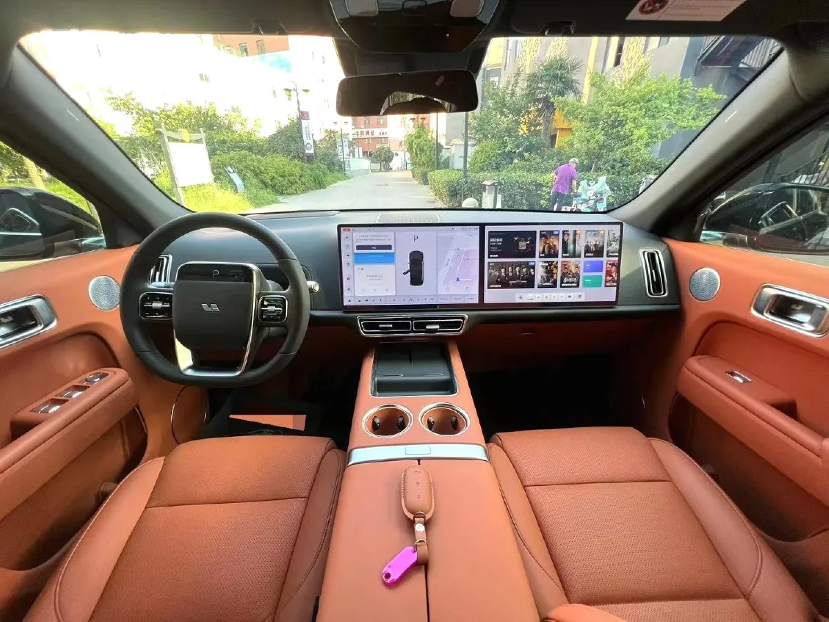 2024 Li L8 Range Extended 154HP REEV 42.8KWH,autocango,china used car exporter,china ev exporter,chinese used car exporter,chinese used ev exporter