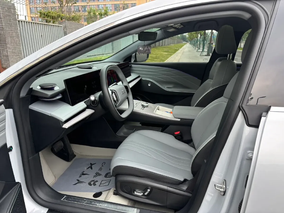 2024 Geely Galaxy E8 BEV 62KWH,autocango,china used car exporter,china ev exporter,chinese used car exporter,chinese used ev exporter