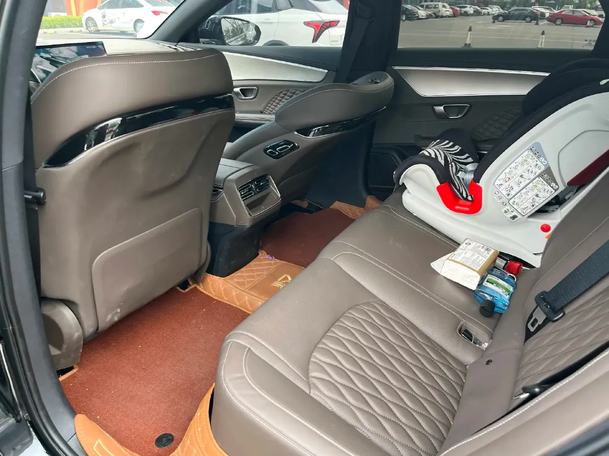 2023 BYD Han BEV 60.48KWH,autocango,china used car exporter,china ev exporter,chinese used car exporter,chinese used ev exporter