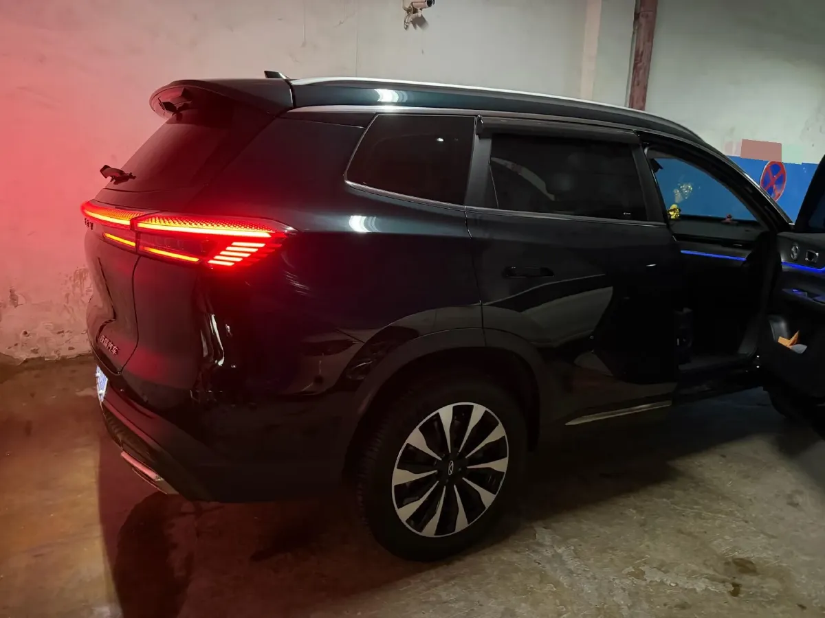 2025 Chery Tiggo 8 Plus 1.6T 197HP L4 7DCT,autocango,china used car exporter,china ev exporter,chinese used car exporter,chinese used ev exporter