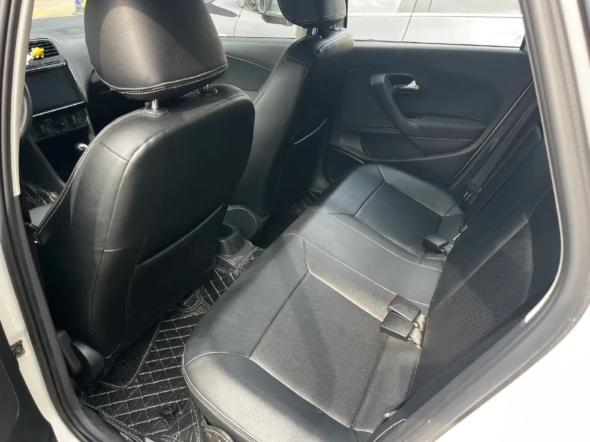 2016 Volkswagen Polo 1.4L 90HP L4 6AT,autocango,china used car exporter,china ev exporter,chinese used car exporter,chinese used ev exporter