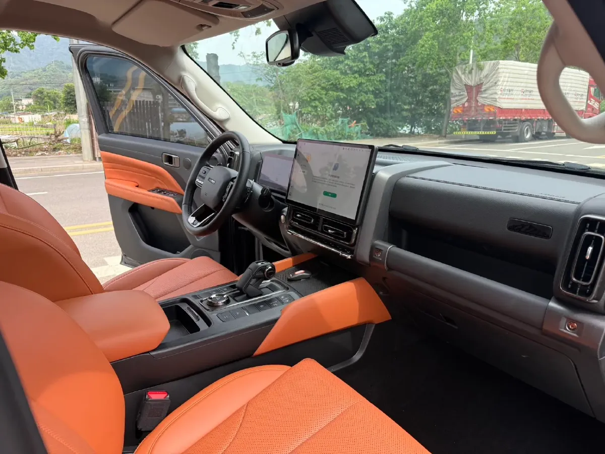 2024 Haval H9 2.0T 224HP L4 8AT,autocango,china used car exporter,china ev exporter,chinese used car exporter,chinese used ev exporter