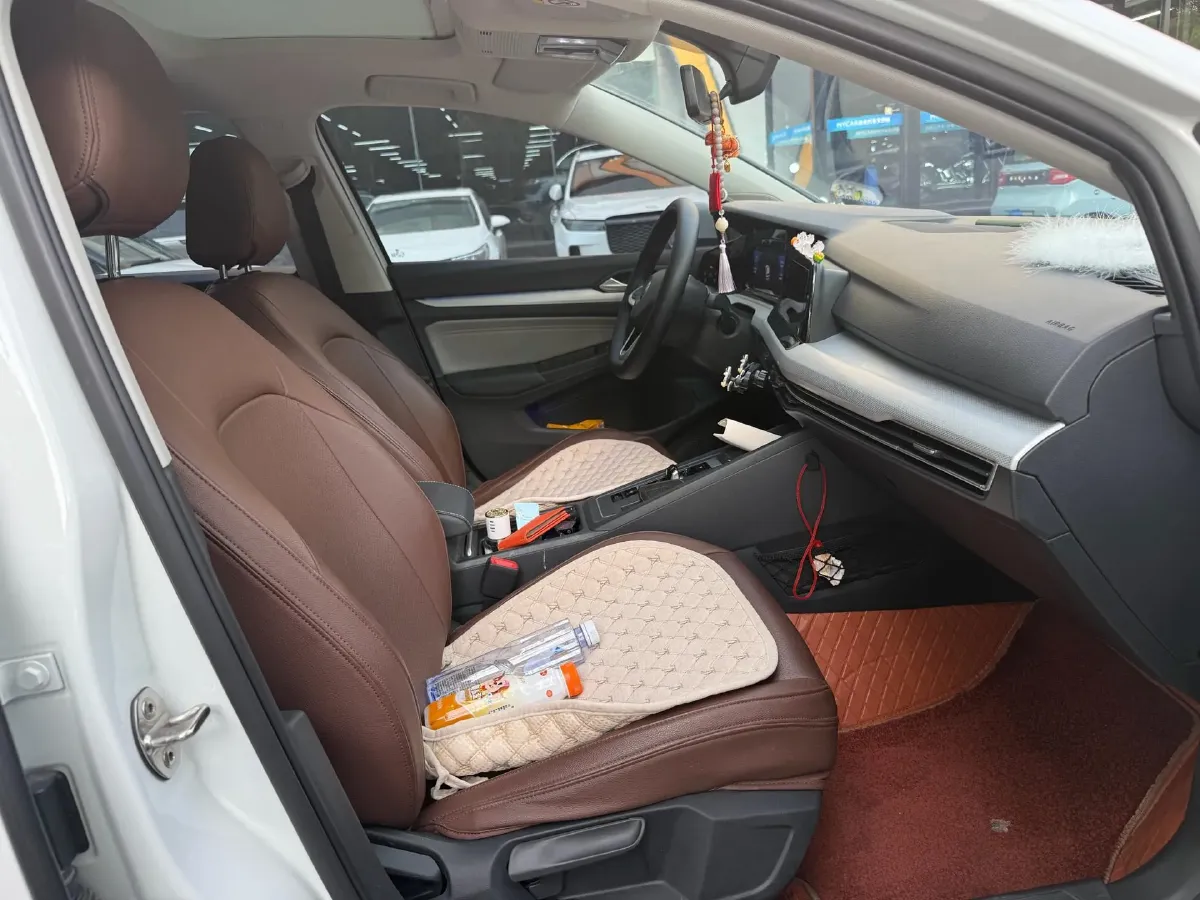 2021 Volkswagen Golf 1.4T 150HP L4 7DCT,autocango,china used car exporter,china ev exporter,chinese used car exporter,chinese used ev exporter