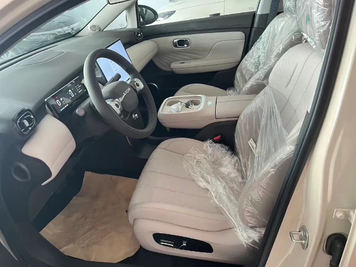 2025 Aion AION UT BEV 44.257/44.12/44.133KWH,autocango,china used car exporter,china ev exporter,chinese used car exporter,chinese used ev exporter