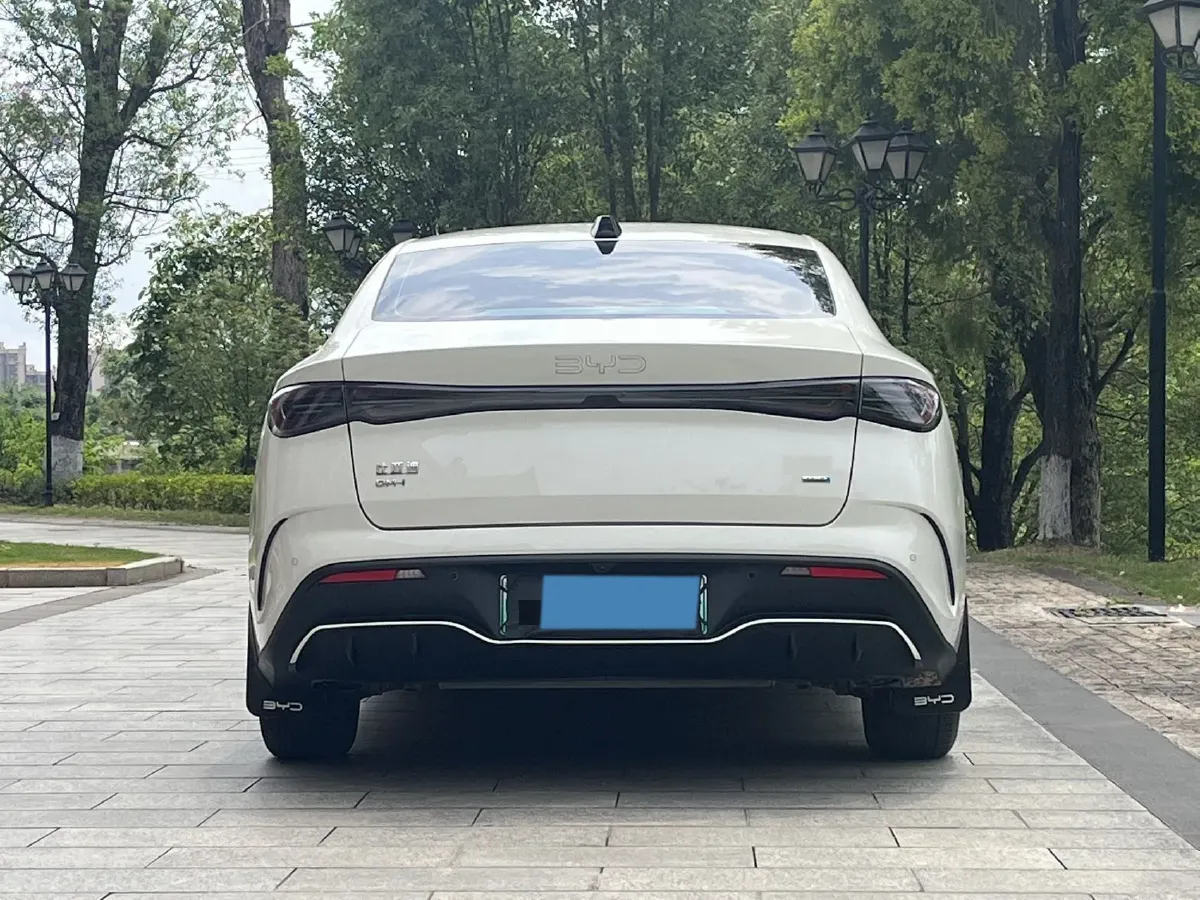 2025 BYD Seal06 1.5L 101HP L4 E-CVT PHEV 10.08KWH,autocango,china used car exporter,china ev exporter,chinese used car exporter,chinese used ev exporter