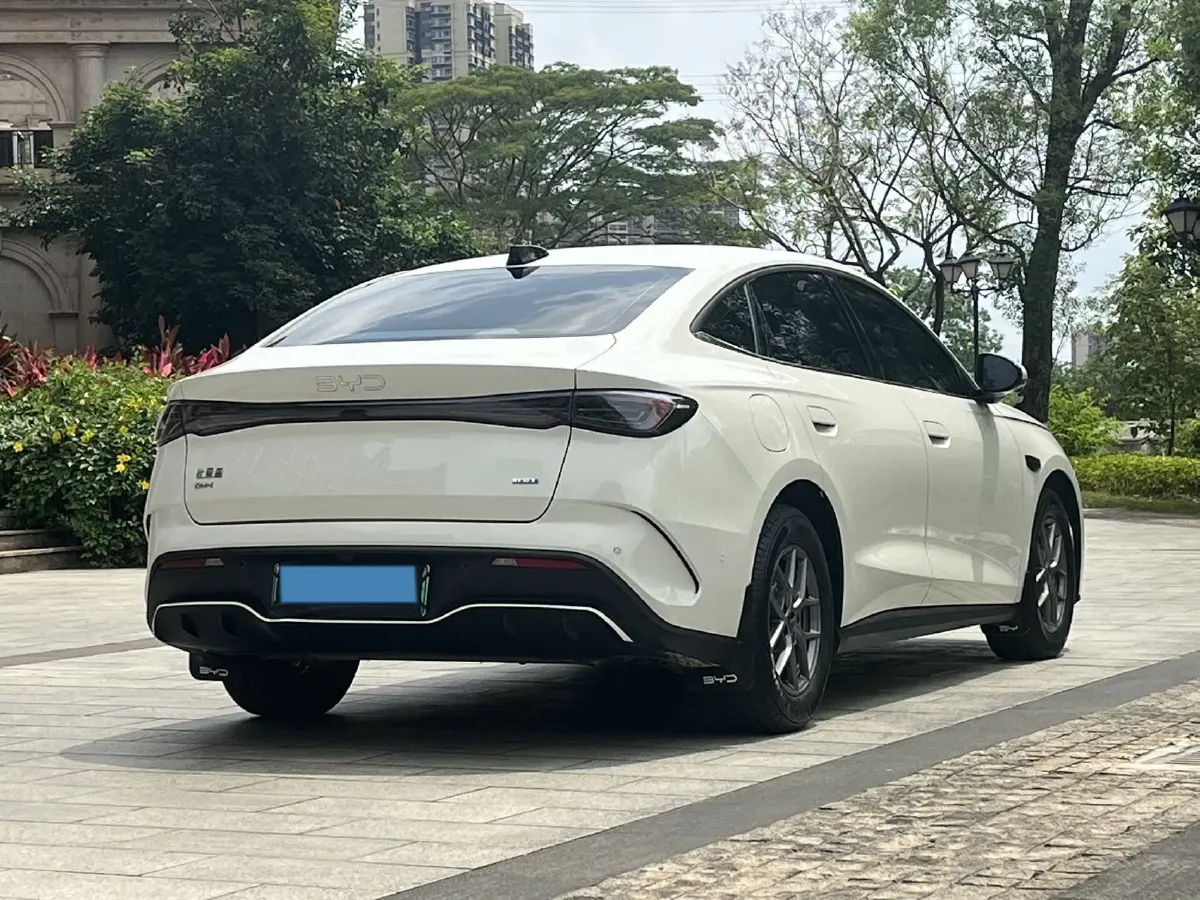 2025 BYD Seal06 1.5L 101HP L4 E-CVT PHEV 10.08KWH,autocango,china used car exporter,china ev exporter,chinese used car exporter,chinese used ev exporter