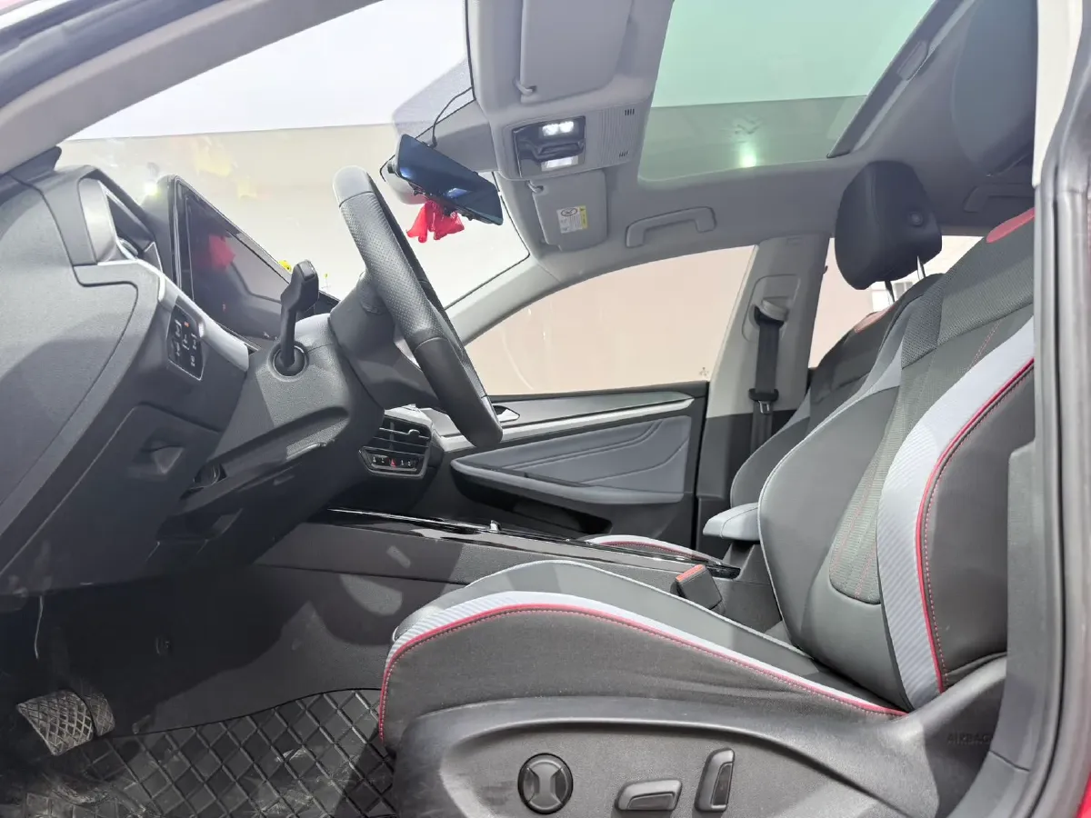 2023 Volkswagen Lamando 1.4T 150HP L4 7DCT,autocango,china used car exporter,china ev exporter,chinese used car exporter,chinese used ev exporter