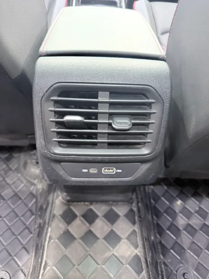 2023 Volkswagen Lamando 1.4T 150HP L4 7DCT,autocango,china used car exporter,china ev exporter,chinese used car exporter,chinese used ev exporter