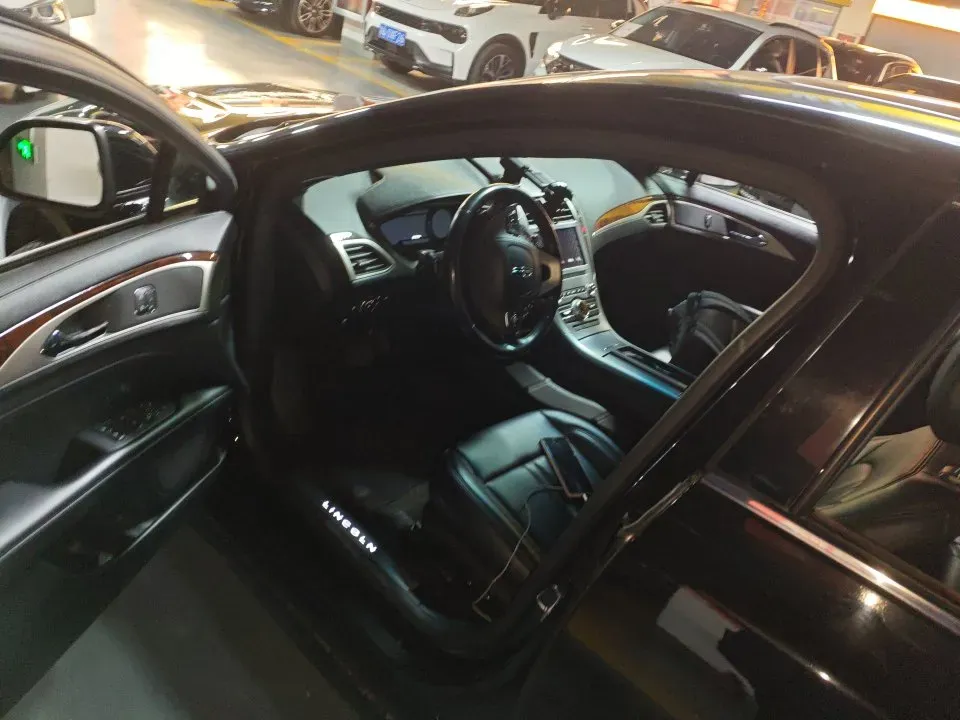 2019 BMW X2 1.5T 140HP L3 7DCT,autocango,china used car exporter,china ev exporter,chinese used car exporter,chinese used ev exporter