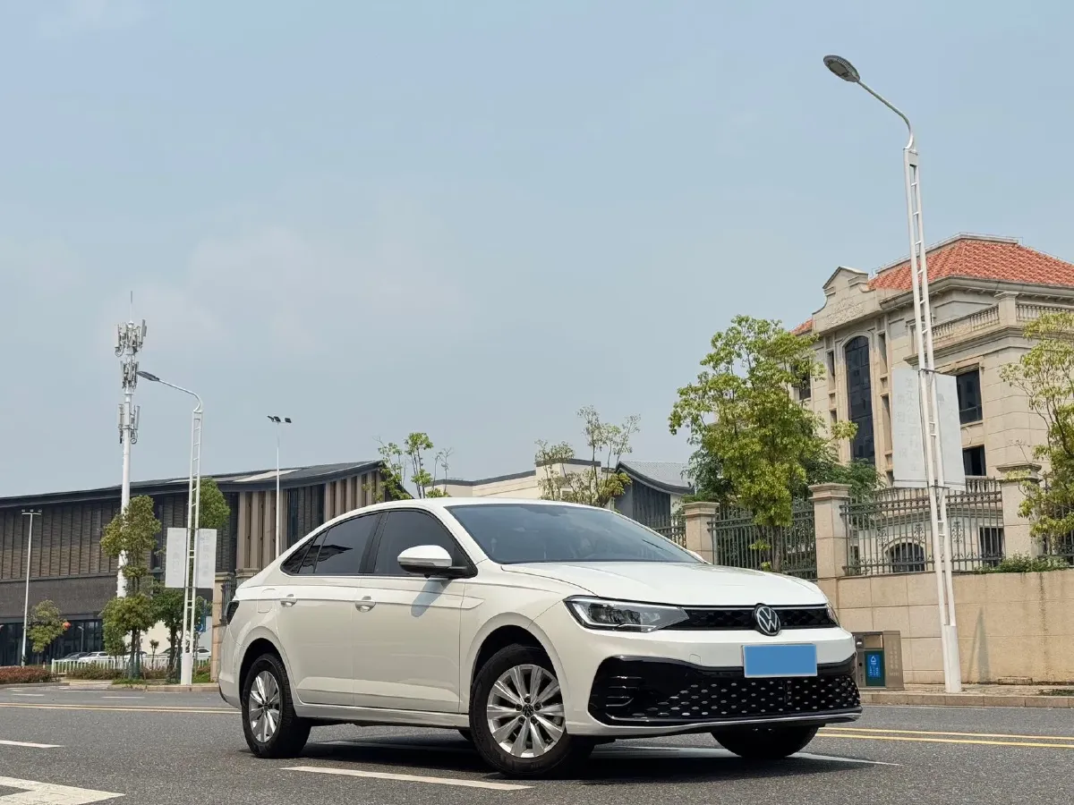 2025 Volkswagen Lavida 1.5L 110HP L4 6AT,autocango,china used car exporter,china ev exporter,chinese used car exporter,chinese used ev exporter