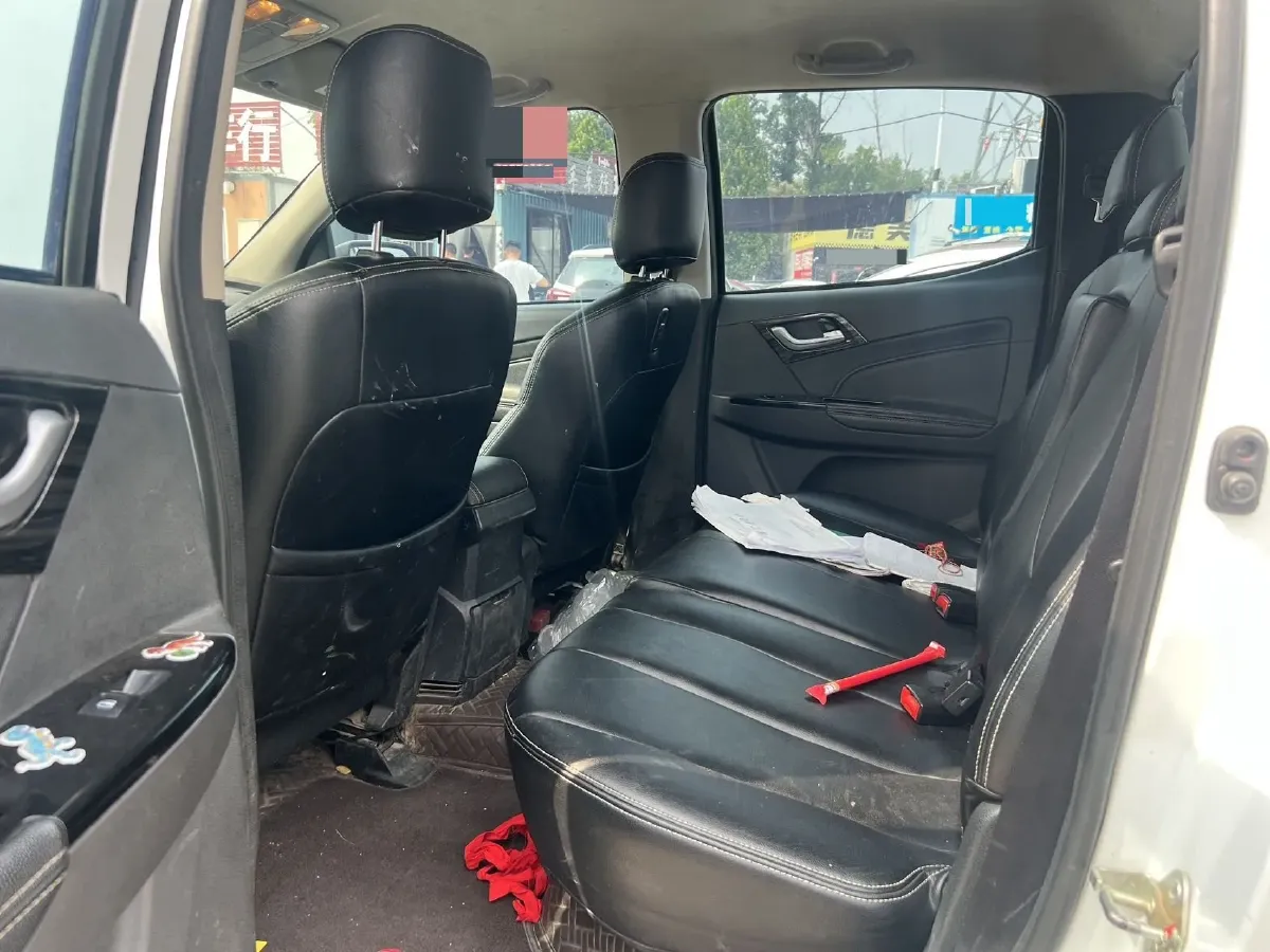 2020 Isuzu LingTuo 2.5T 150HP L4 6AT,autocango,china used car exporter,china ev exporter,chinese used car exporter,chinese used ev exporter